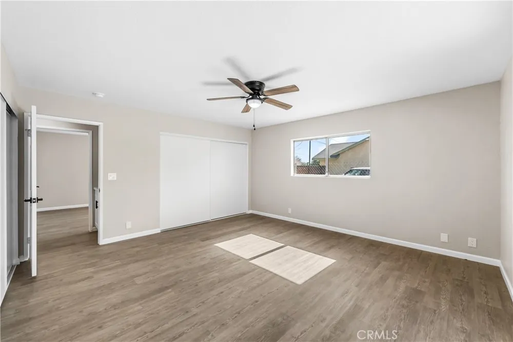 10157 E Avenue R8 Littlerock, CA 93543