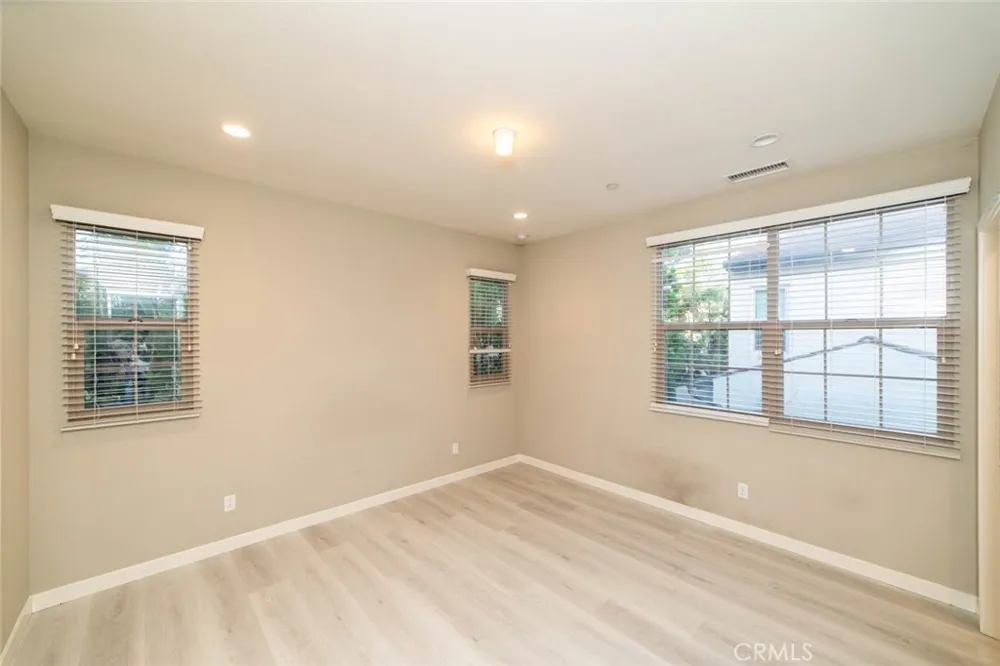 128 Tubeflower Irvine, CA 92618
