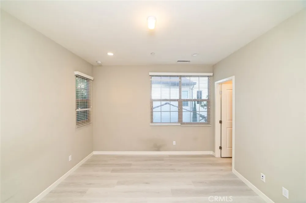 128 Tubeflower Irvine, CA 92618