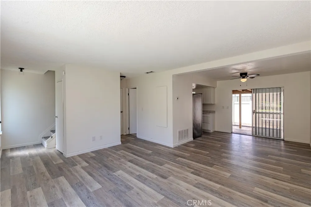 3485 Columbia Riverside, CA 92501