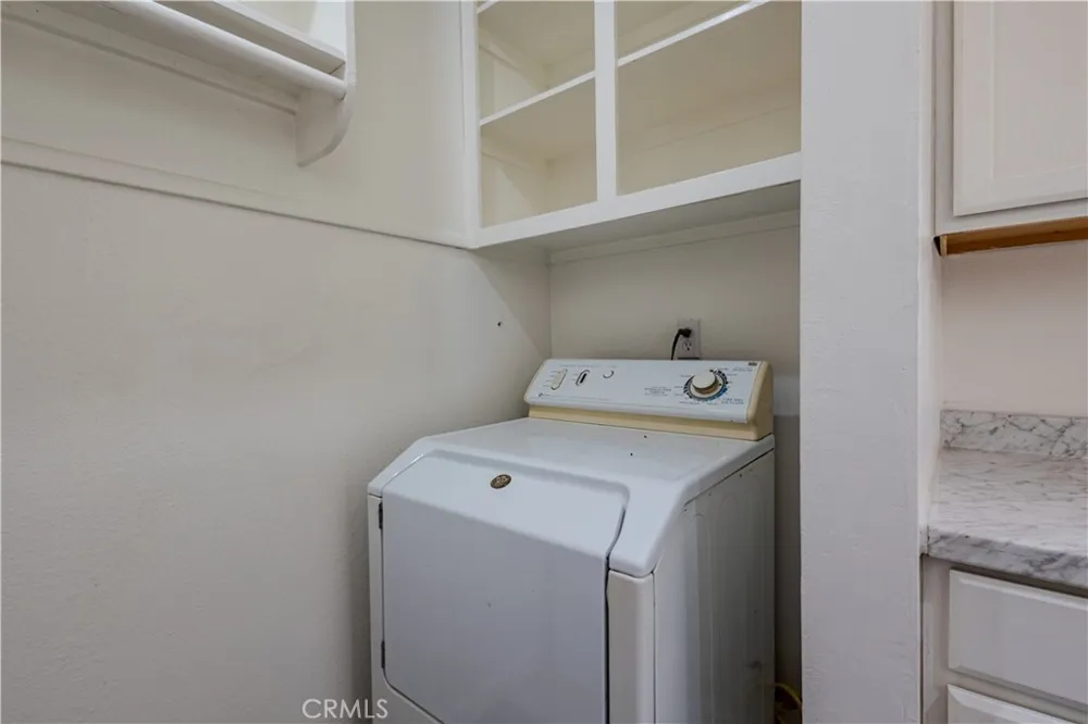 3485 Columbia Riverside, CA 92501