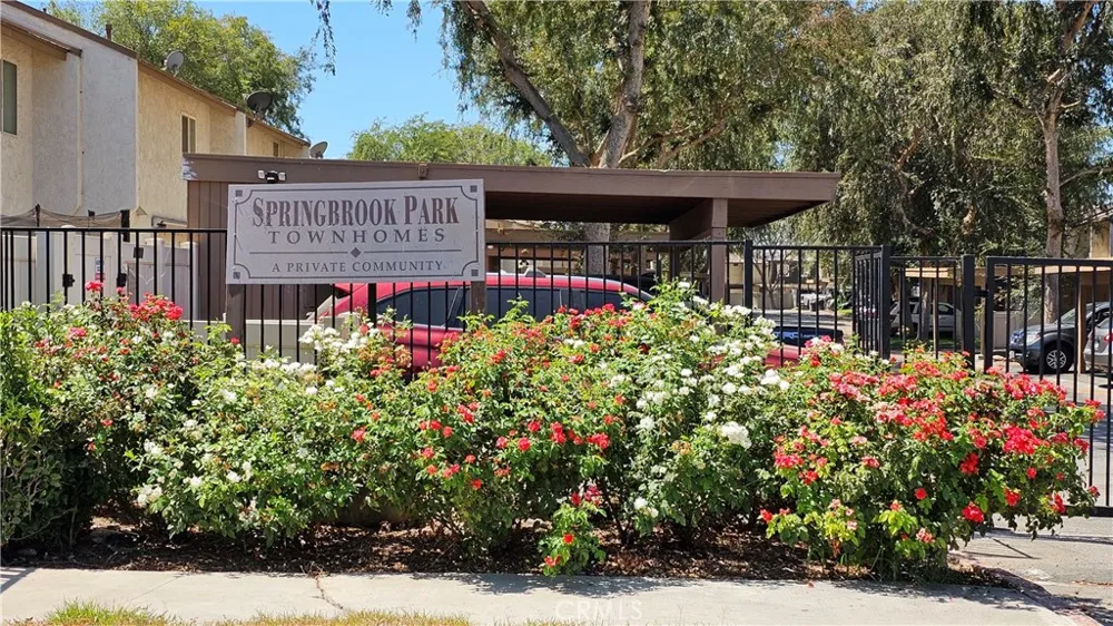 3485 Columbia Riverside, CA 92501