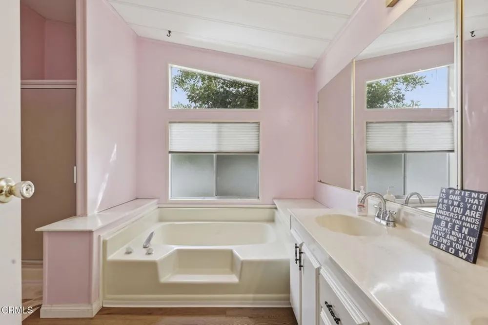 1220 Johnson Drive #78 Ventura, CA 93003