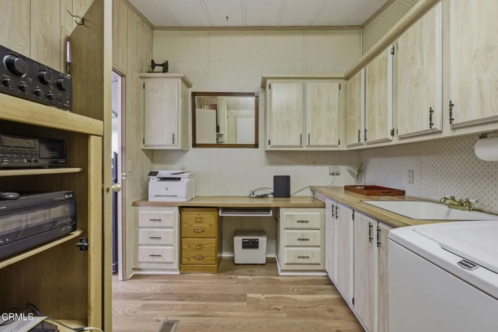 1220 Johnson Drive #78 Ventura, CA 93003