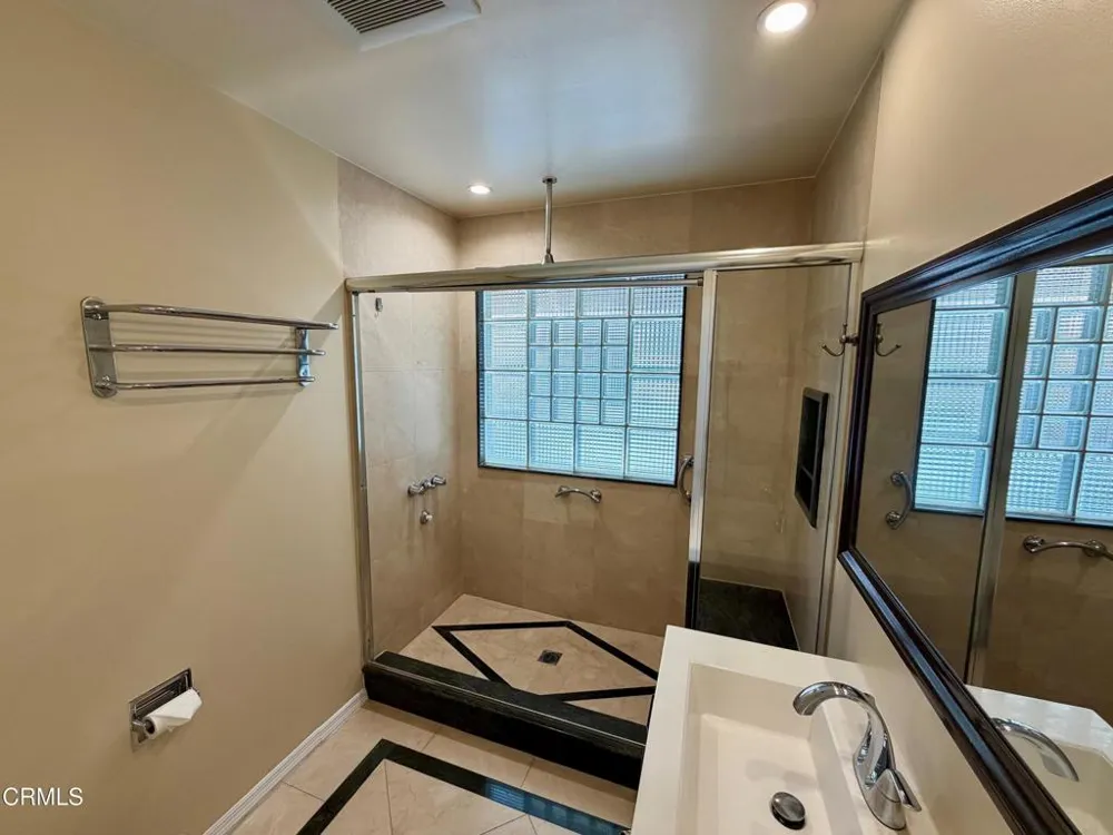 1431 Oneonta South Pasadena, CA 91030