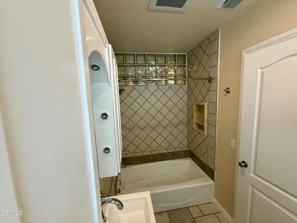 1431 Oneonta South Pasadena, CA 91030