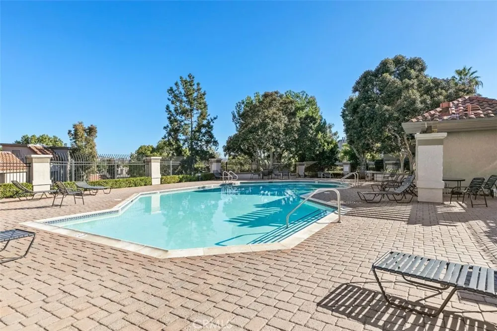 28101 Montecito #15 Laguna Niguel, CA 92677