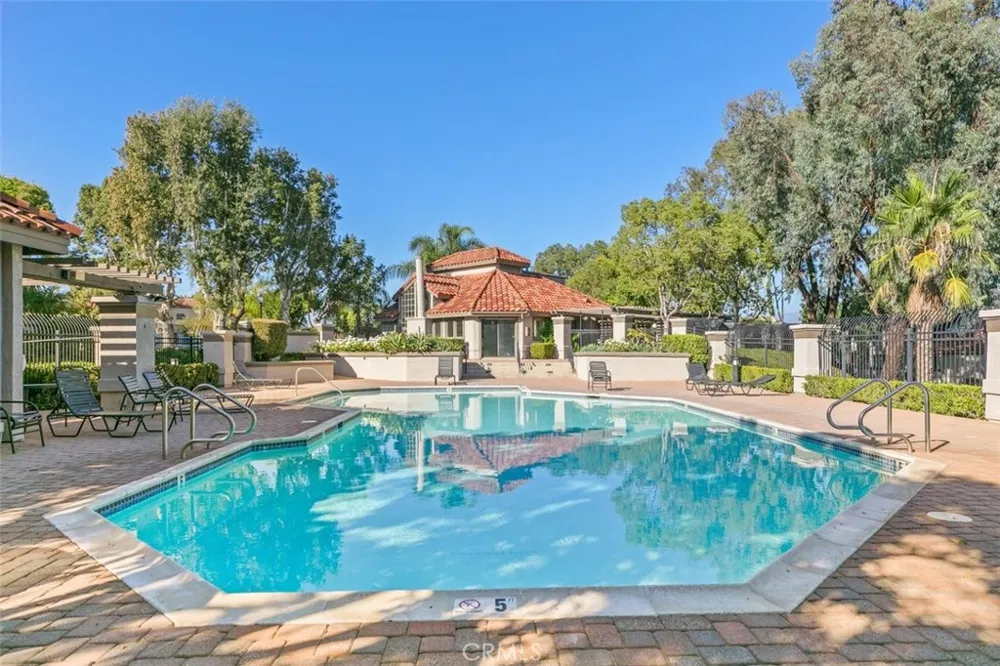 28101 Montecito #15 Laguna Niguel, CA 92677