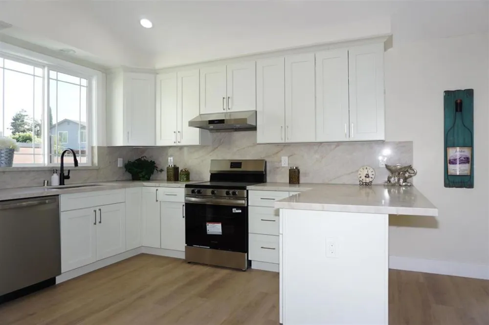 981 TAJI COURT San Jose, CA 95122