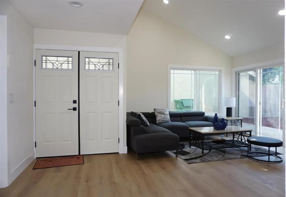 981 TAJI COURT San Jose, CA 95122