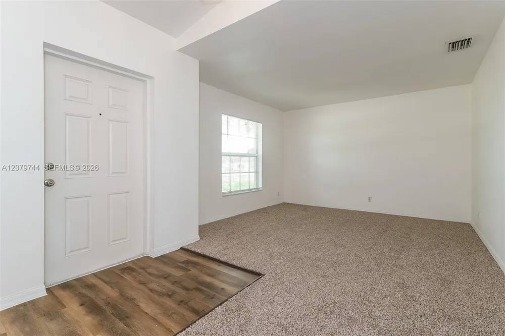2831 Hutchings Ave Port St. Lucie, FL 34952