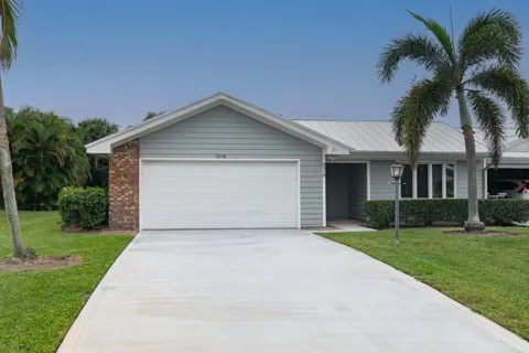 2918 SE Fairway W
