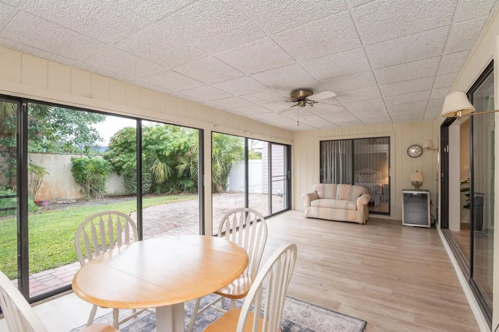 2918 SE Fairway W Stuart, FL 34997