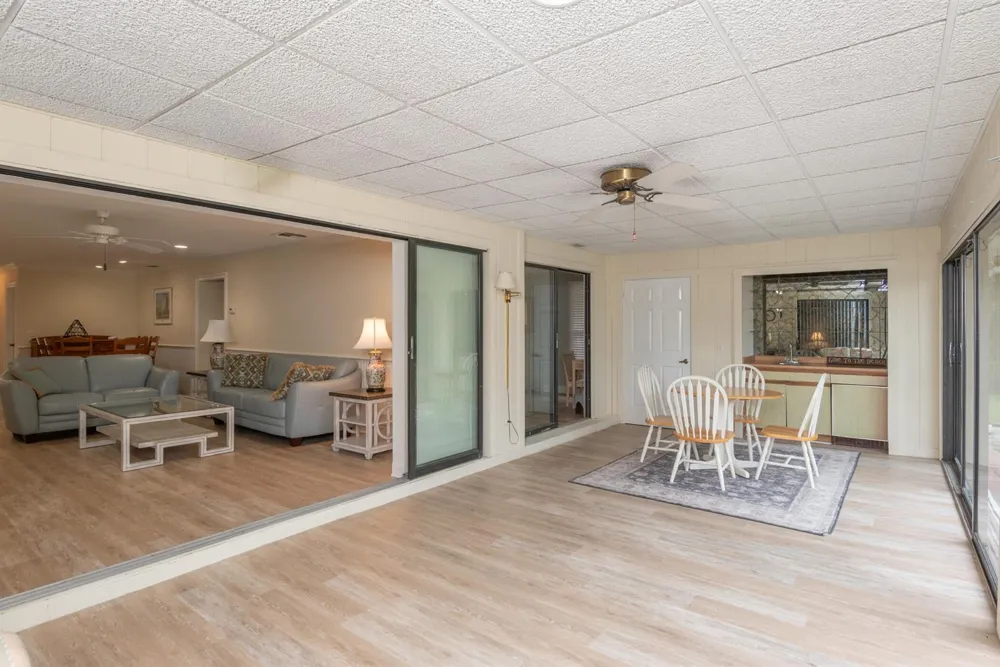 2918 SE Fairway W Stuart, FL 34997