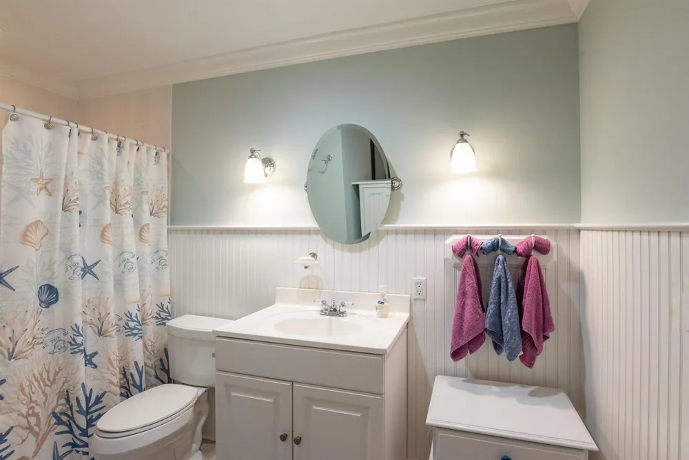 2918 SE Fairway W Stuart, FL 34997