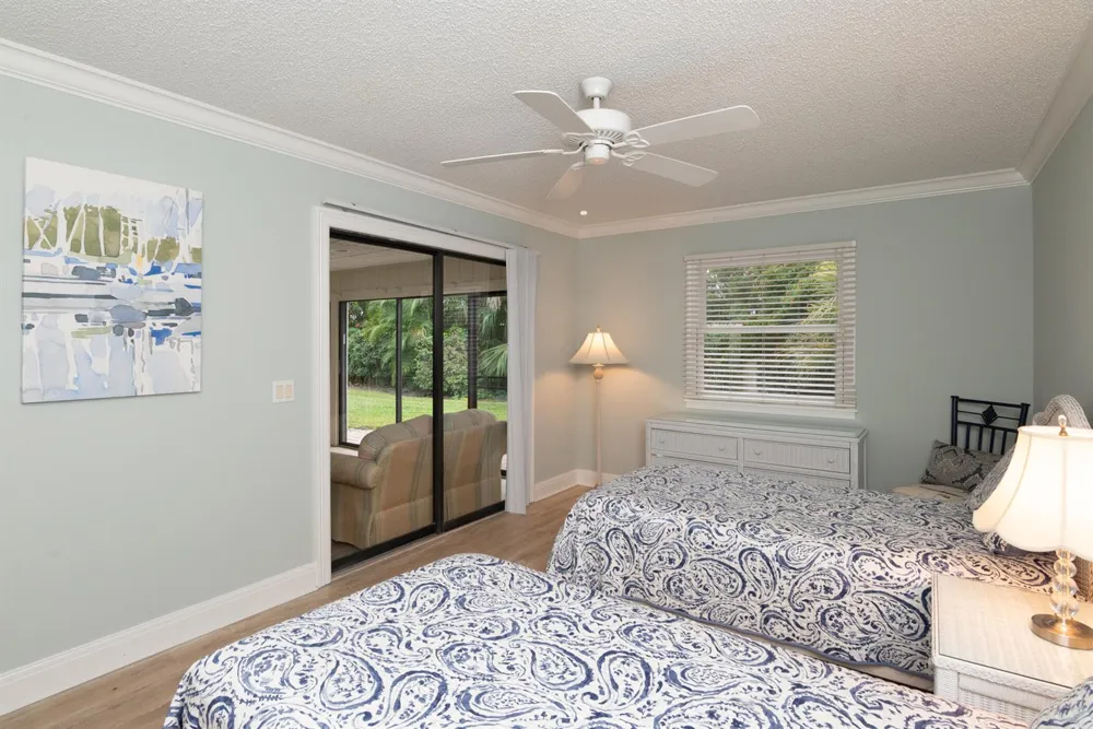 2918 SE Fairway W Stuart, FL 34997
