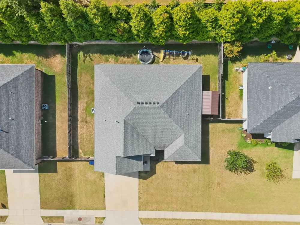 1421 Colonel McNeil Prairie Grove, AR 72753