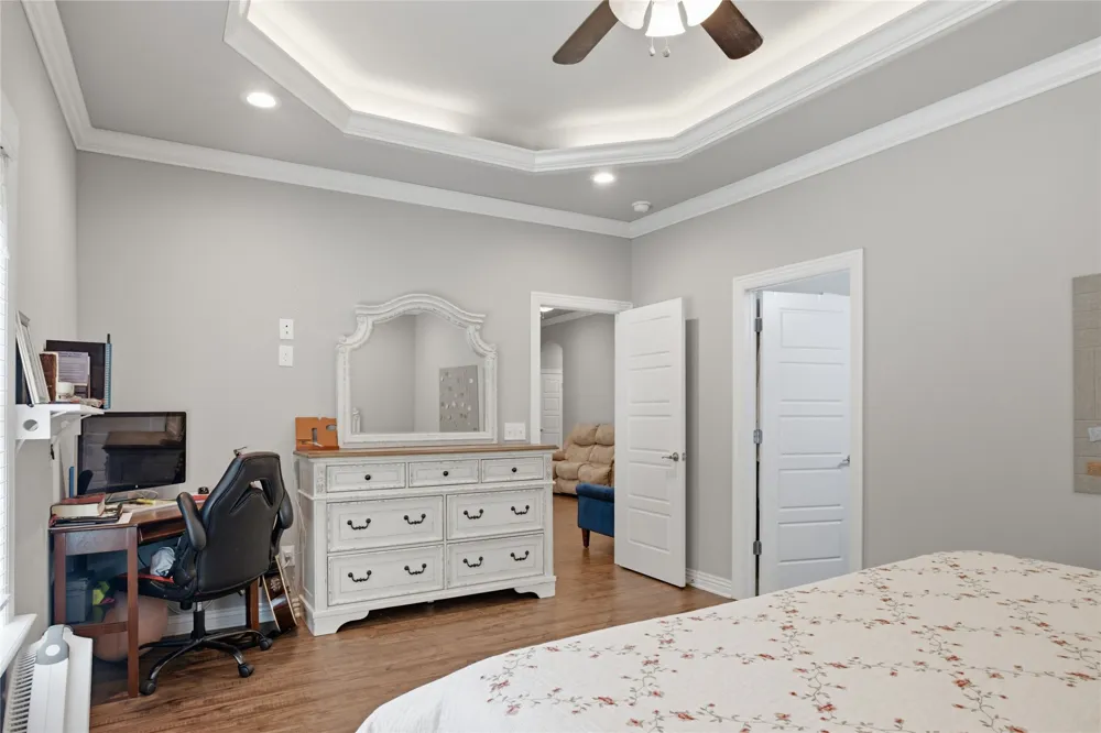 1421 Colonel McNeil Prairie Grove, AR 72753