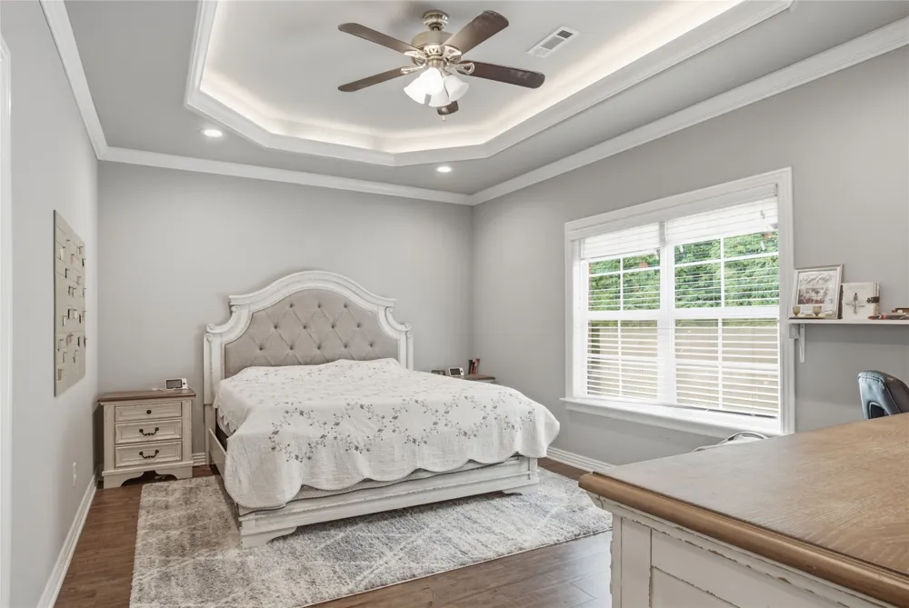 1421 Colonel McNeil Prairie Grove, AR 72753