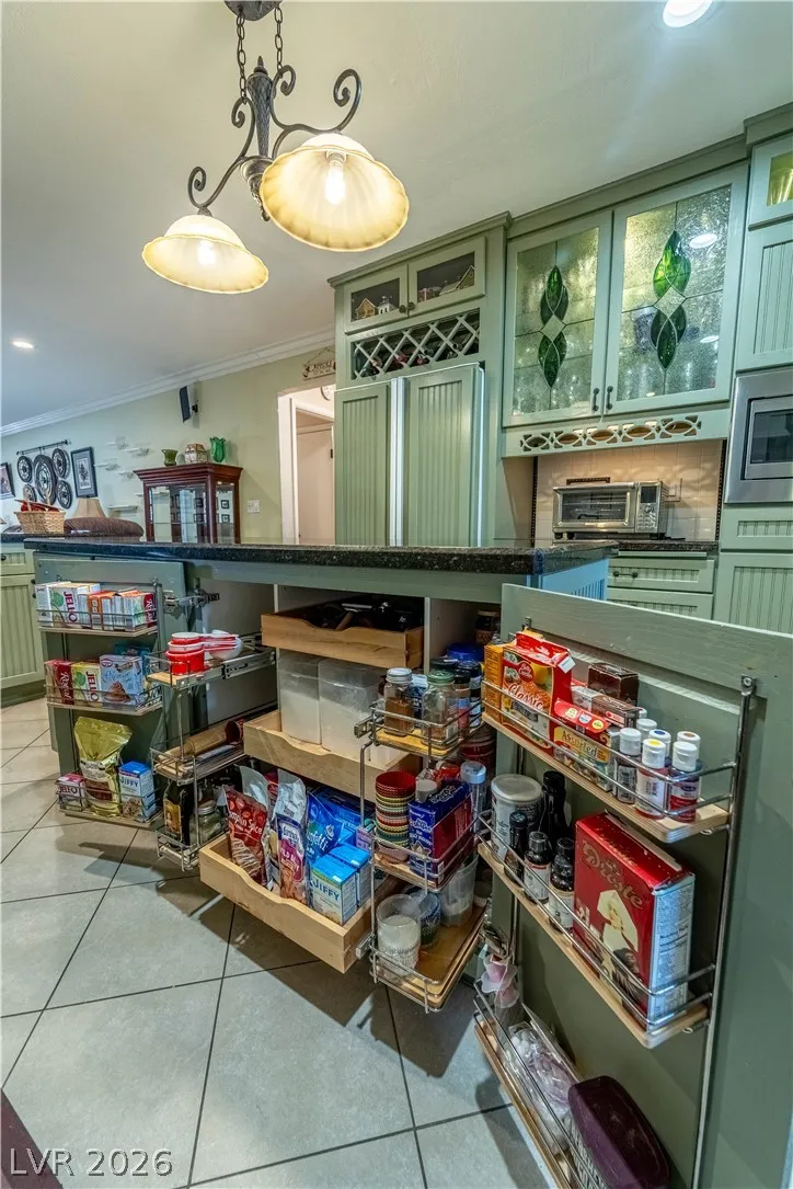 4656 Skyland Drive Las Vegas, NV 89121