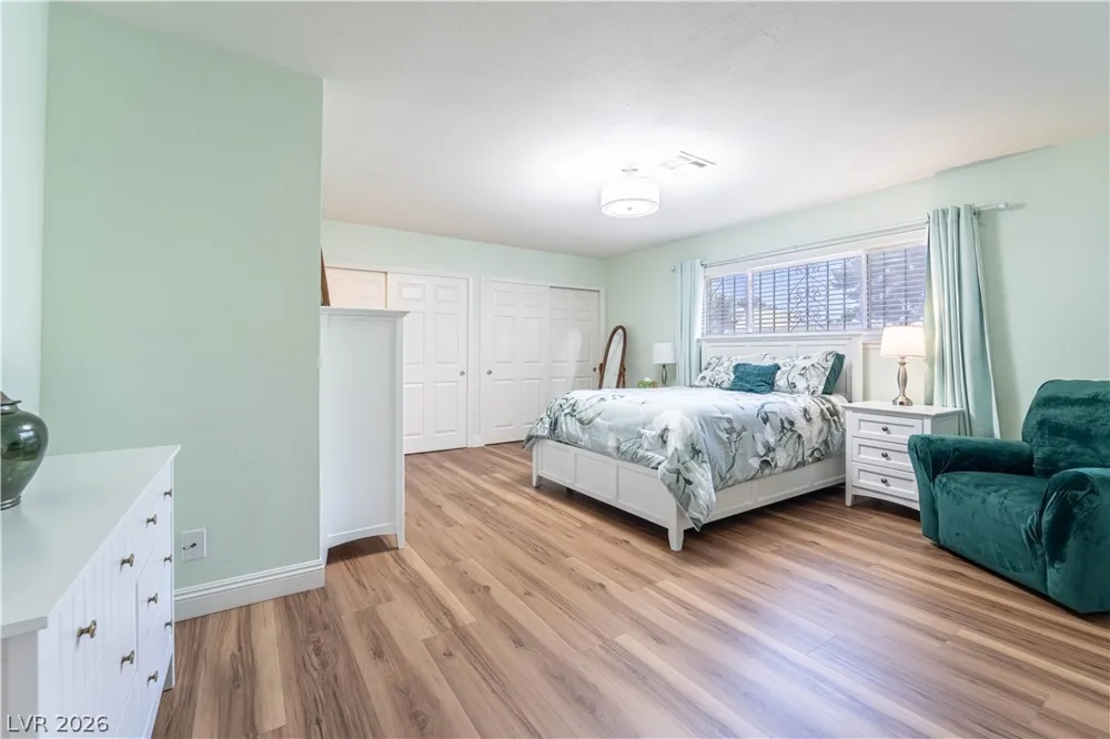 4656 Skyland Drive Las Vegas, NV 89121
