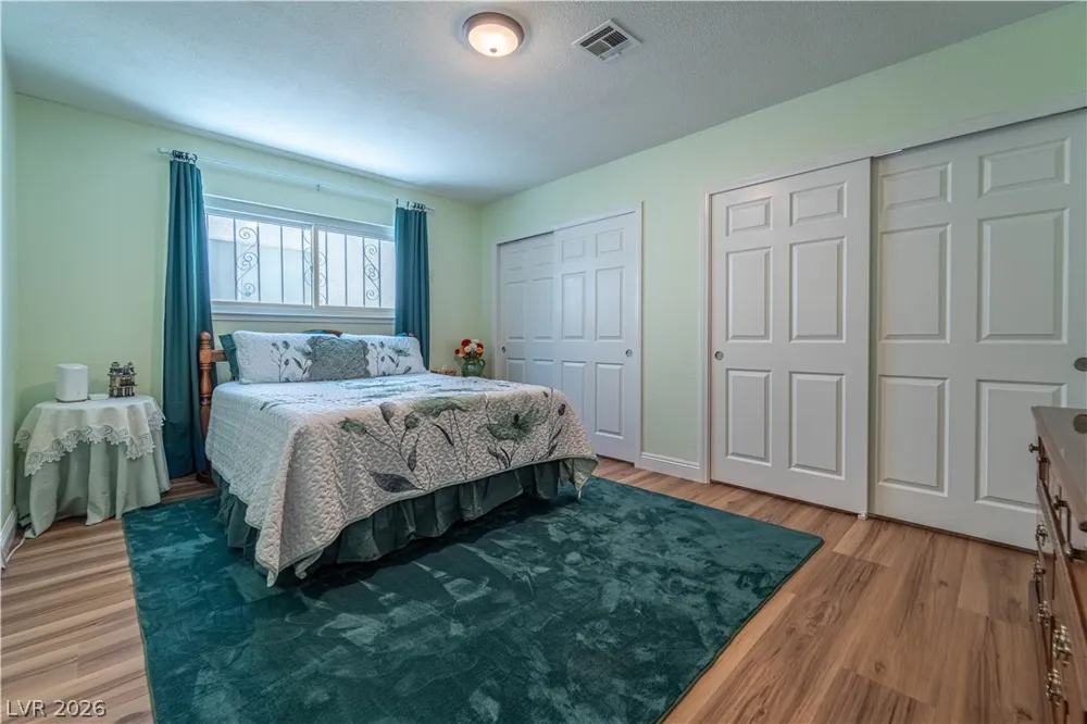 4656 Skyland Drive Las Vegas, NV 89121