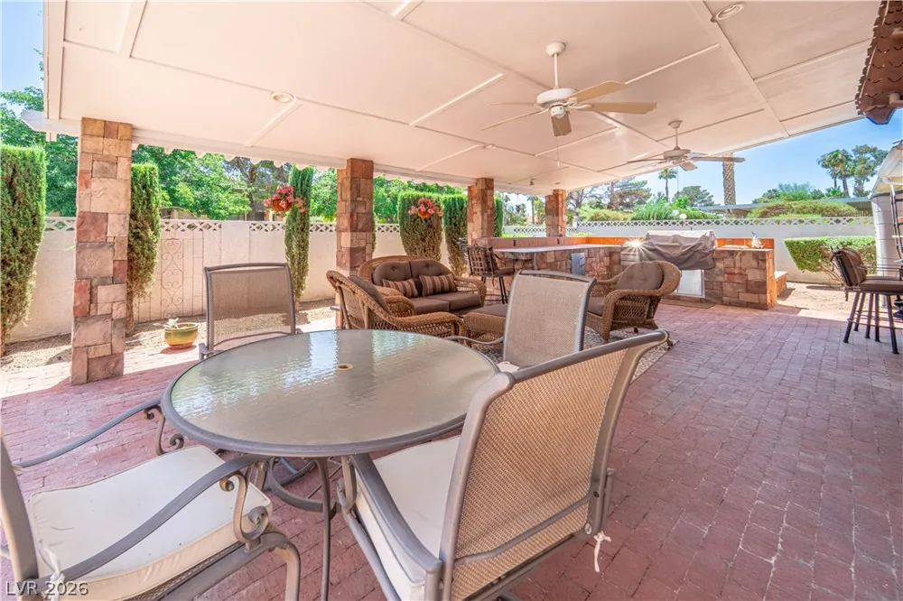 4656 Skyland Drive Las Vegas, NV 89121