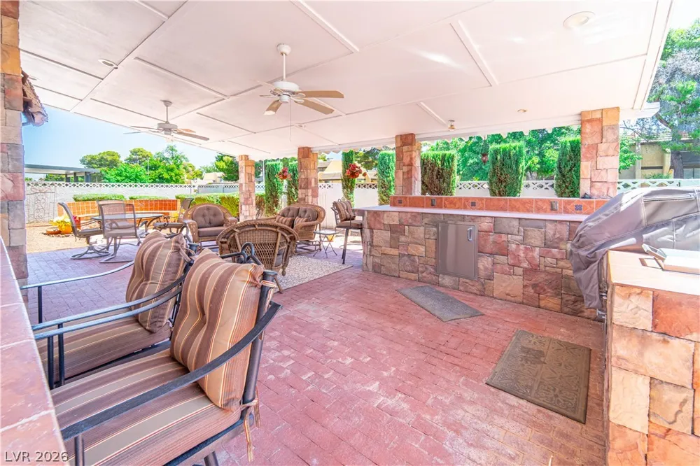 4656 Skyland Drive Las Vegas, NV 89121