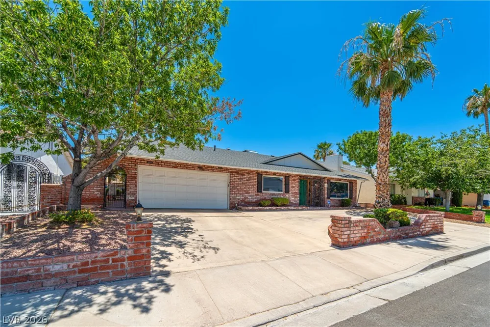 4656 Skyland Drive Las Vegas, NV 89121