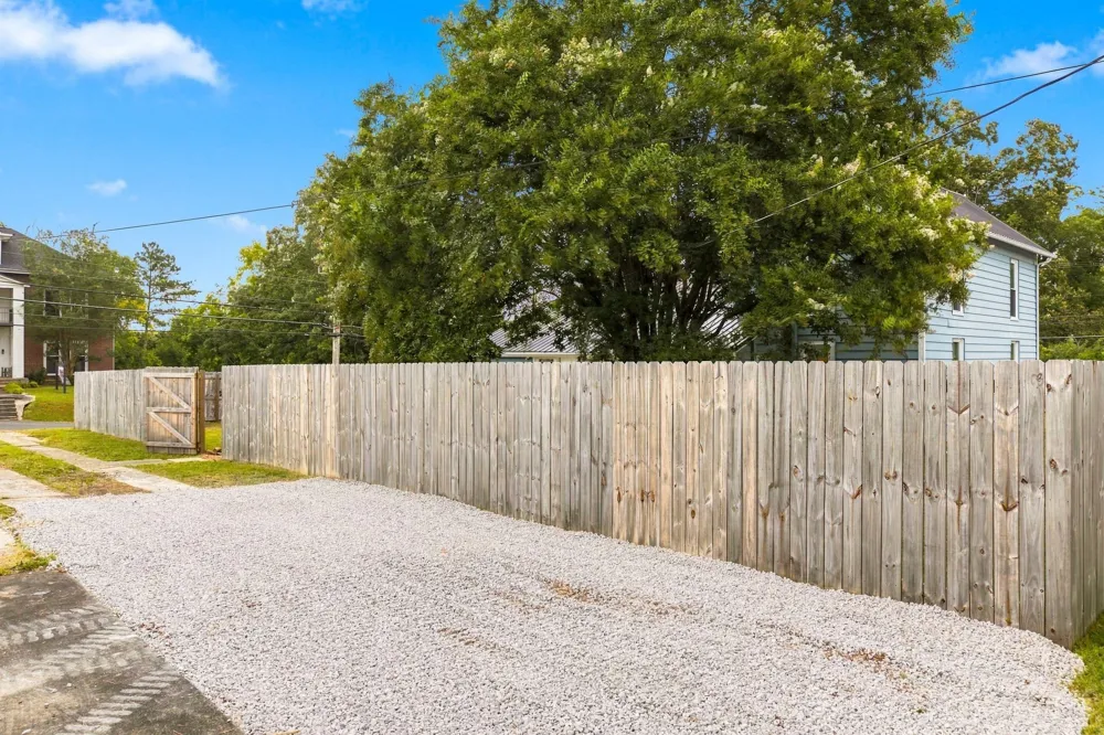 207 N Woodland St Manchester, TN 37355