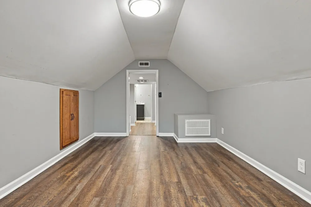 207 N Woodland St Manchester, TN 37355