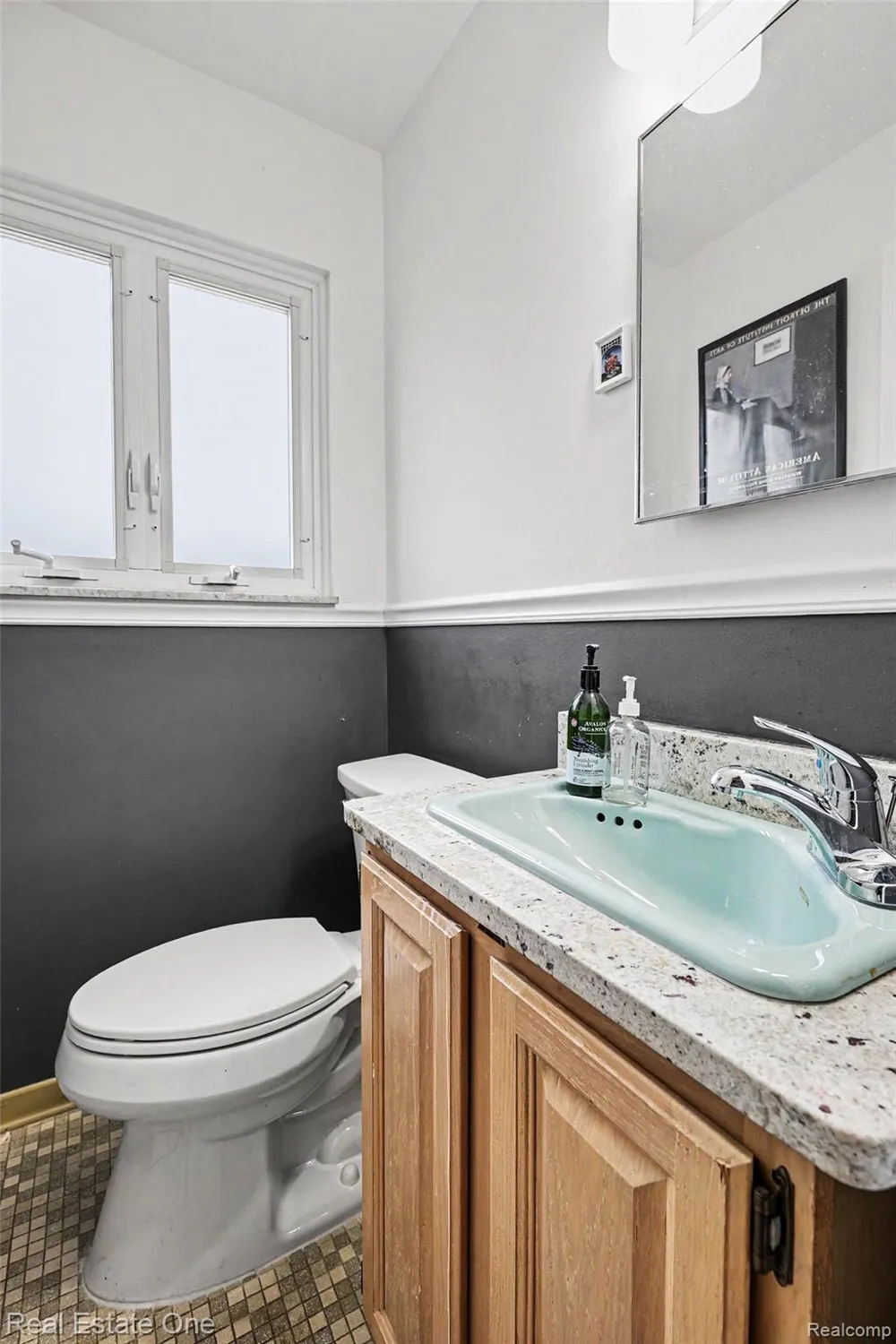 36424 Clifford Drive Sterling Heights City, MI 48312