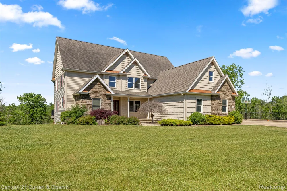 2732 Carric Court Rives Township, MI 49201