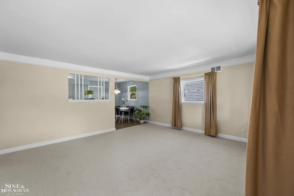 22101 Masch Avenue Warren City, MI 48091