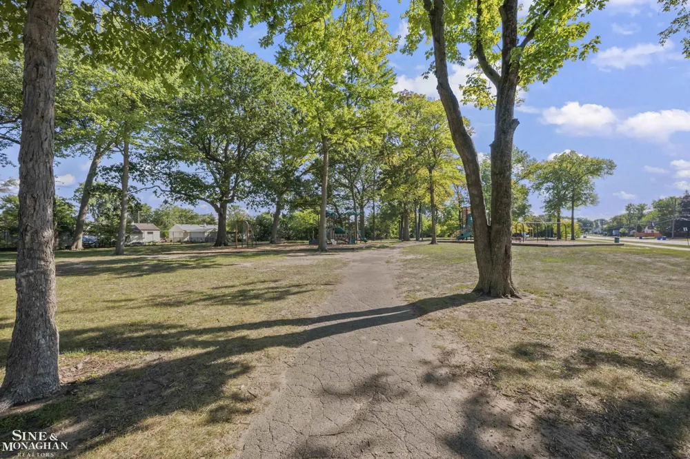 22101 Masch Avenue Warren City, MI 48091