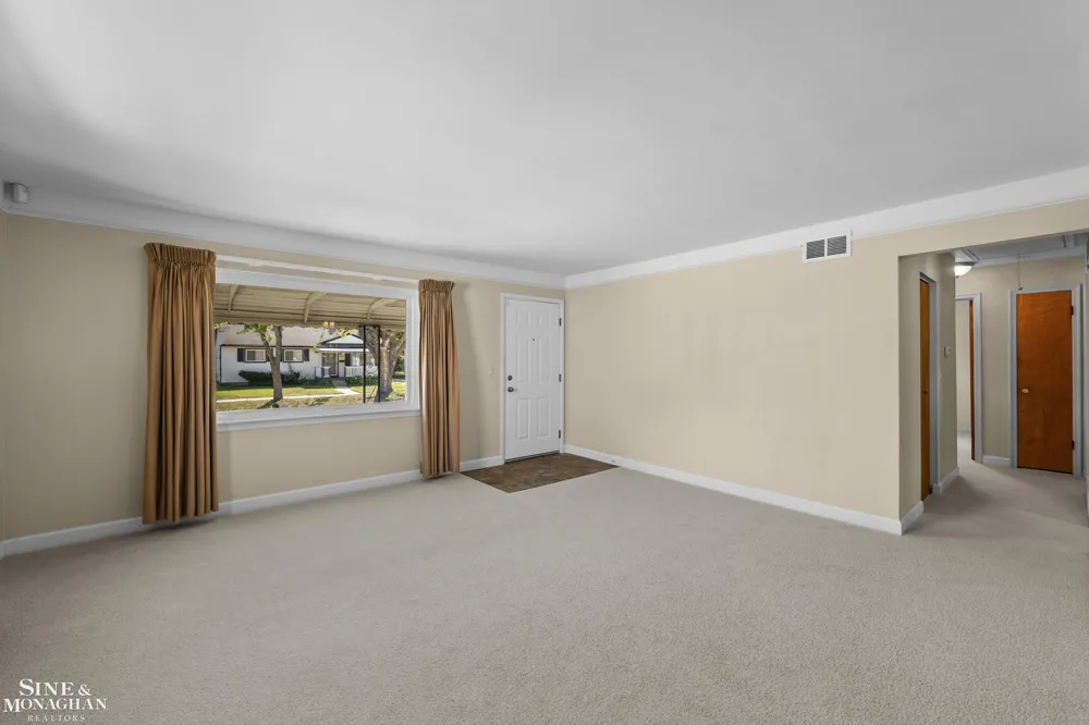 22101 Masch Avenue Warren City, MI 48091