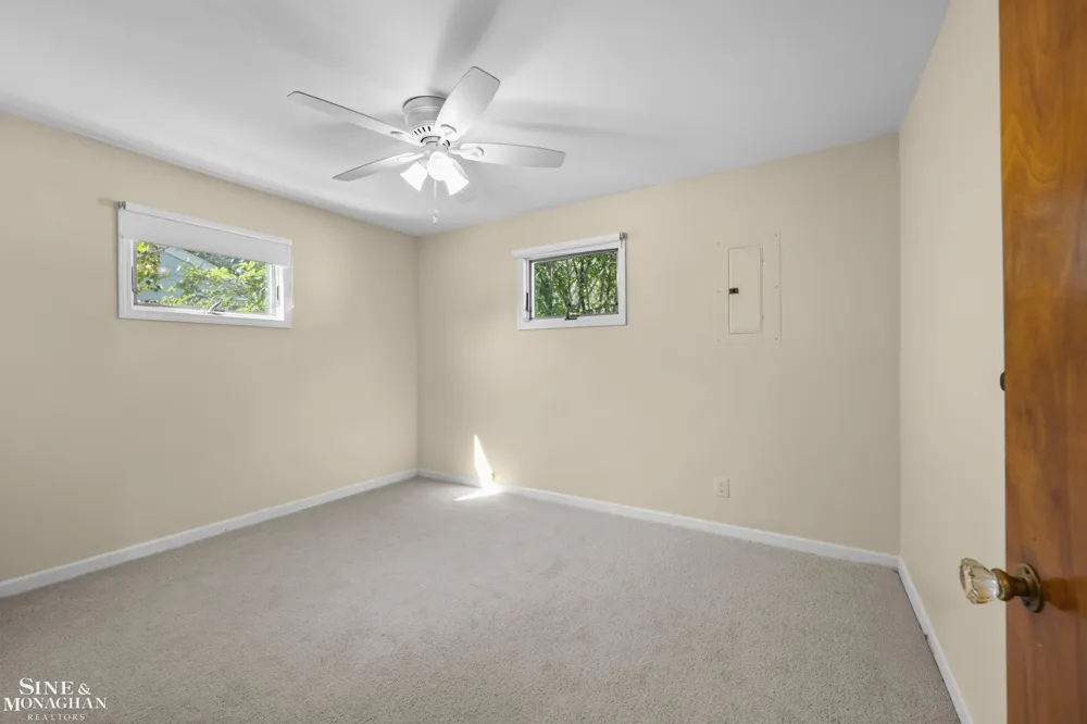 22101 Masch Avenue Warren City, MI 48091