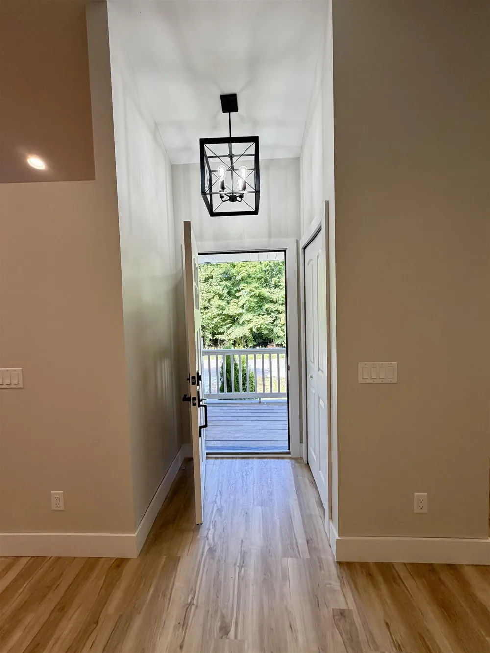 1136 Birmley Estates Drive Garfield Charter Township, MI 49696