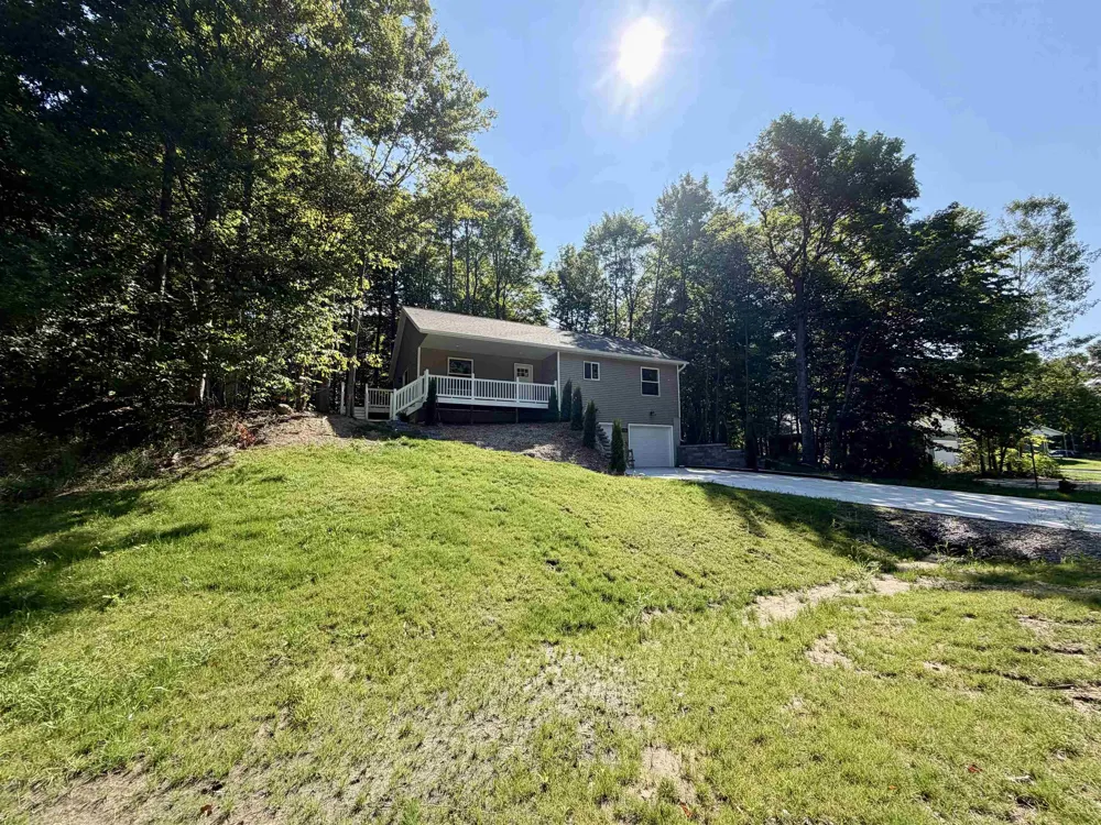 1136 Birmley Estates Drive Garfield Charter Township, MI 49696