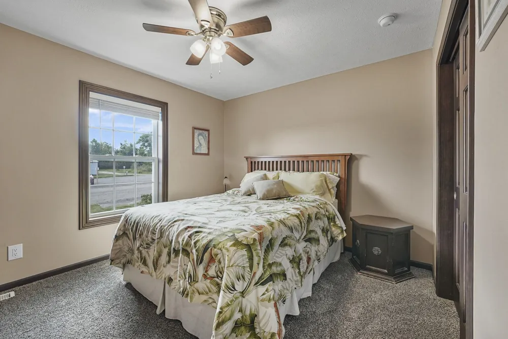 9850 S Perrins Landing Drive Solon Township, MI 49684