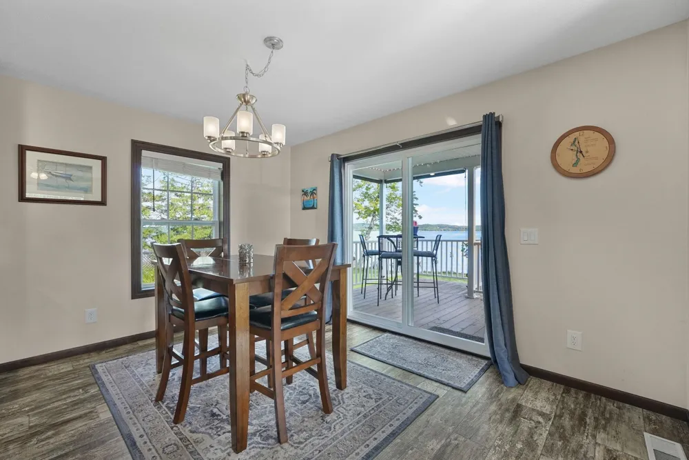 9850 S Perrins Landing Drive Solon Township, MI 49684