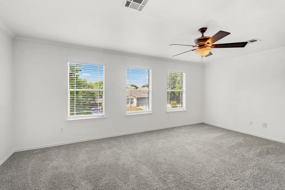 122 Plumbago Cove Buda, TX 78610
