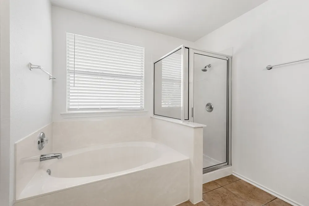 122 Plumbago Cove Buda, TX 78610