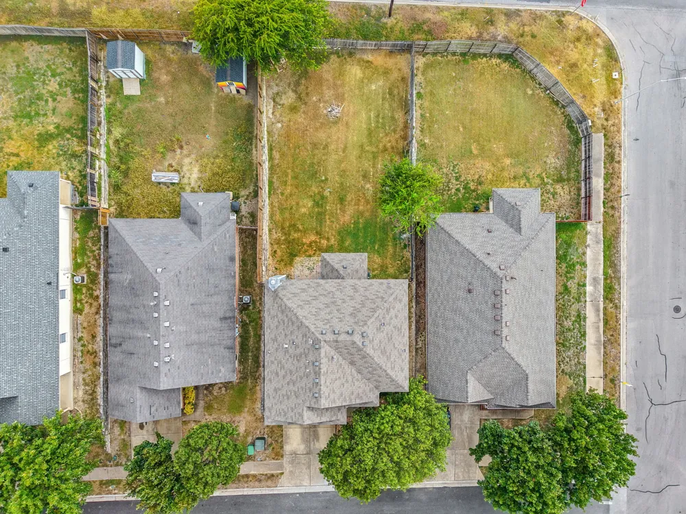 122 Plumbago Cove Buda, TX 78610