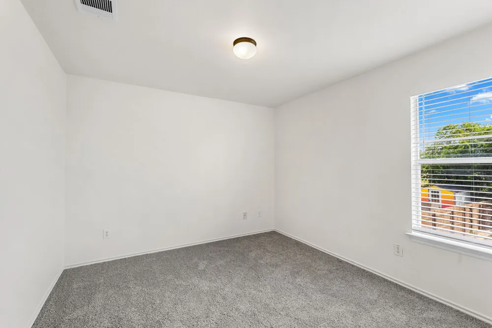 122 Plumbago Cove Buda, TX 78610