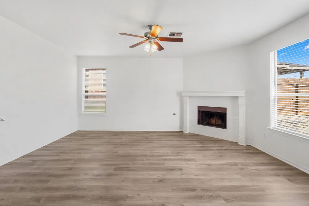 122 Plumbago Cove Buda, TX 78610