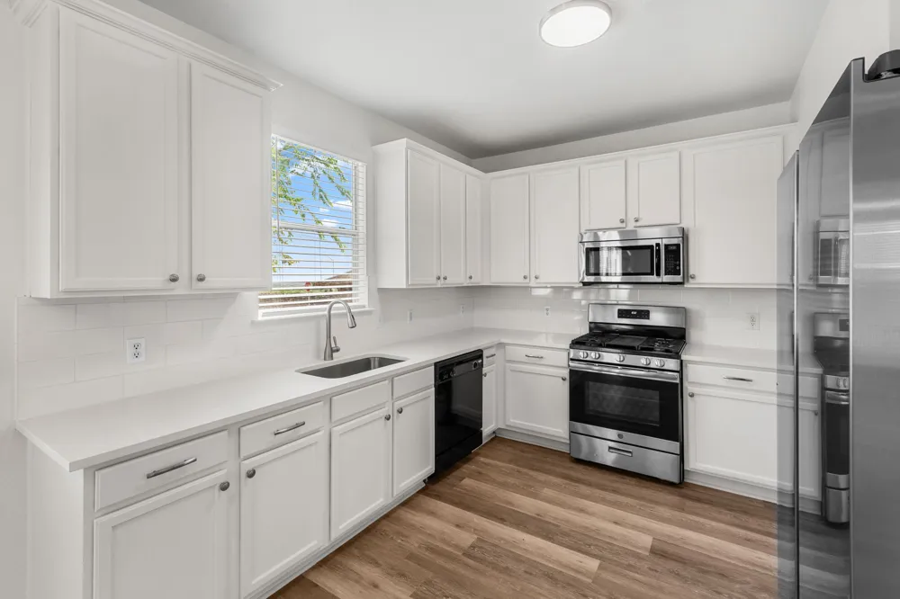 122 Plumbago Cove Buda, TX 78610