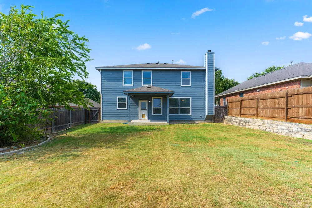 122 Plumbago Cove Buda, TX 78610