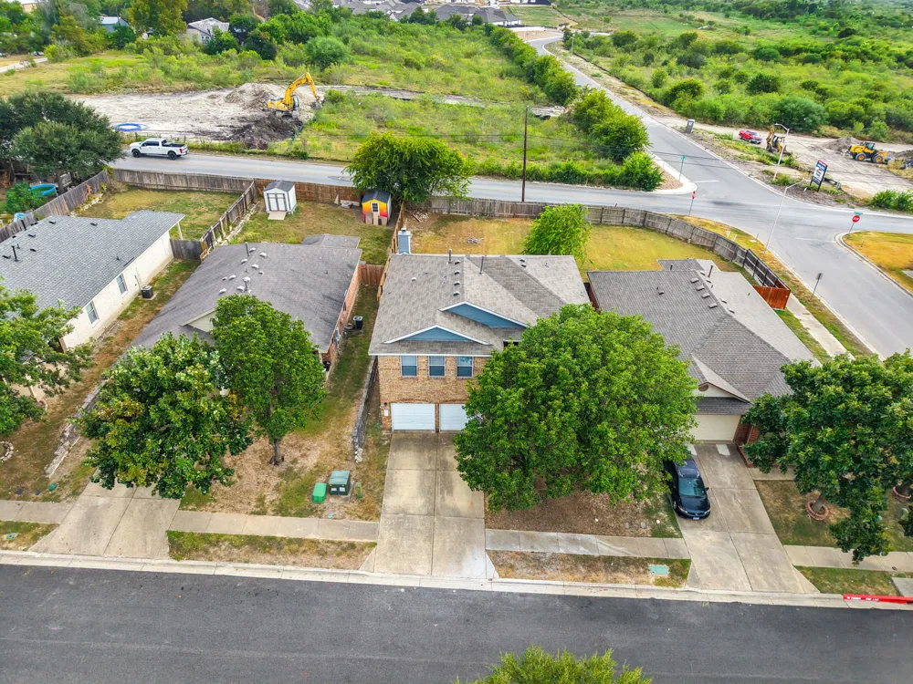 122 Plumbago Cove Buda, TX 78610