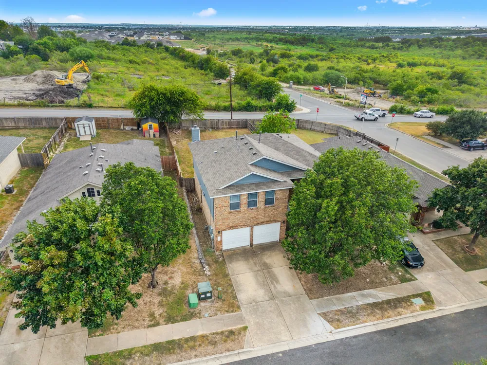 122 Plumbago Cove Buda, TX 78610